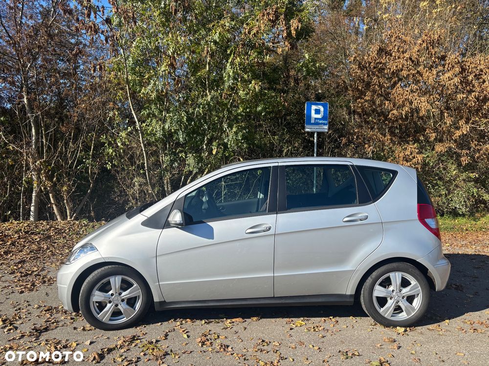 Mercedes-Benz Klasa A 160 CDI Autotronic Special Edition - 3