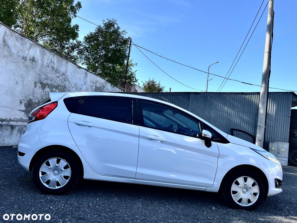 Ford Fiesta 1.25 Champions Edition - 8