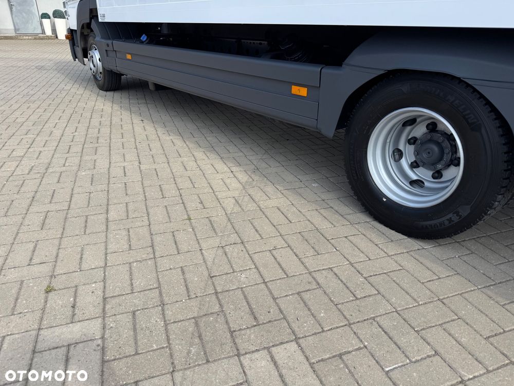 Mercedes-Benz ATEGO - 24