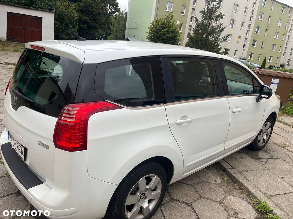 Peugeot 5008 HDI 150 Active - 20