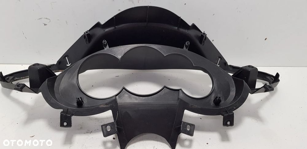 Malaguti Madison 3 Obudowa Osłona Licznika - 4