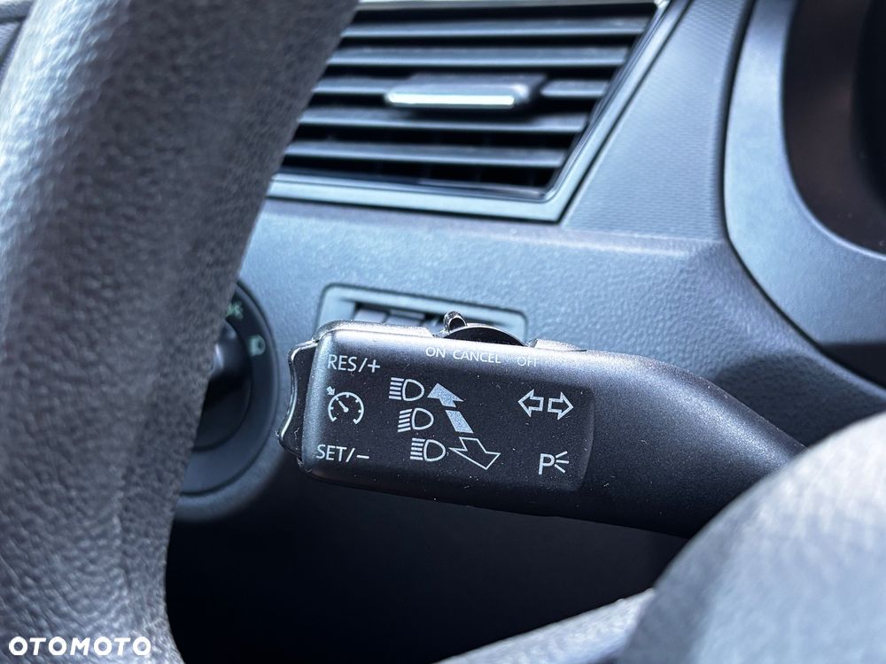 Skoda RAPID 1.2 TSI Active - 13