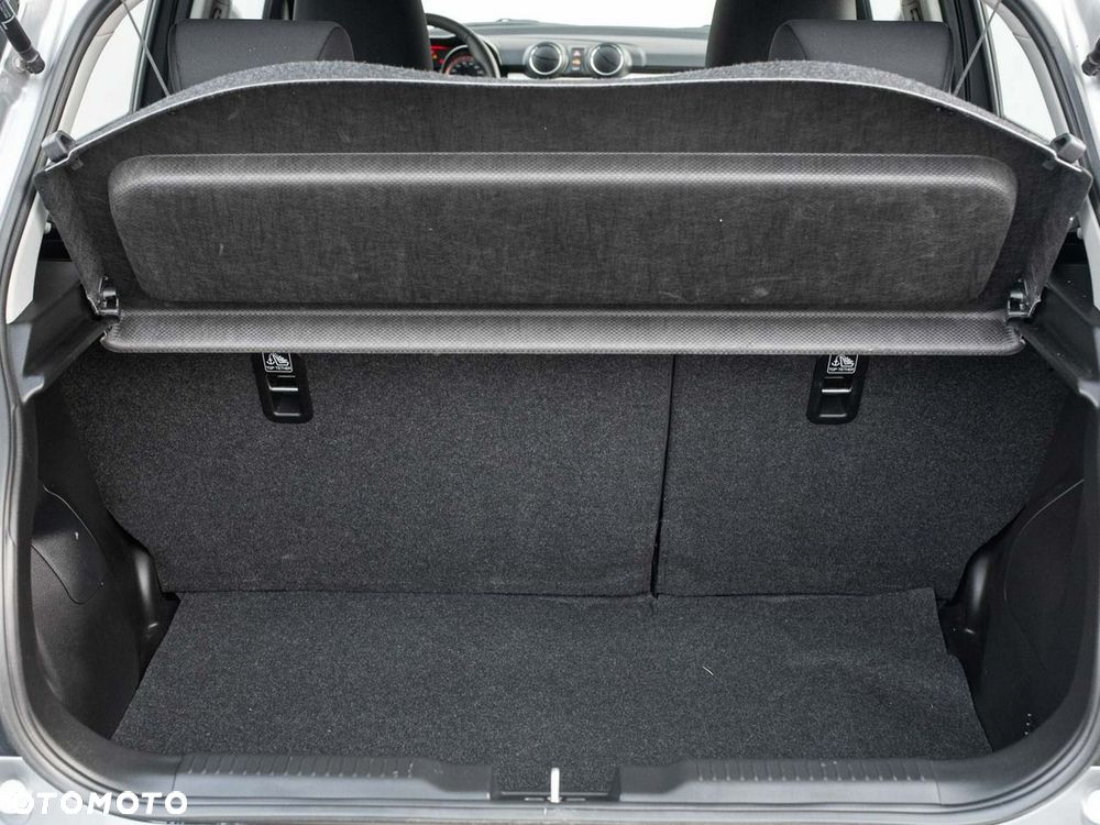 Suzuki Swift - 21