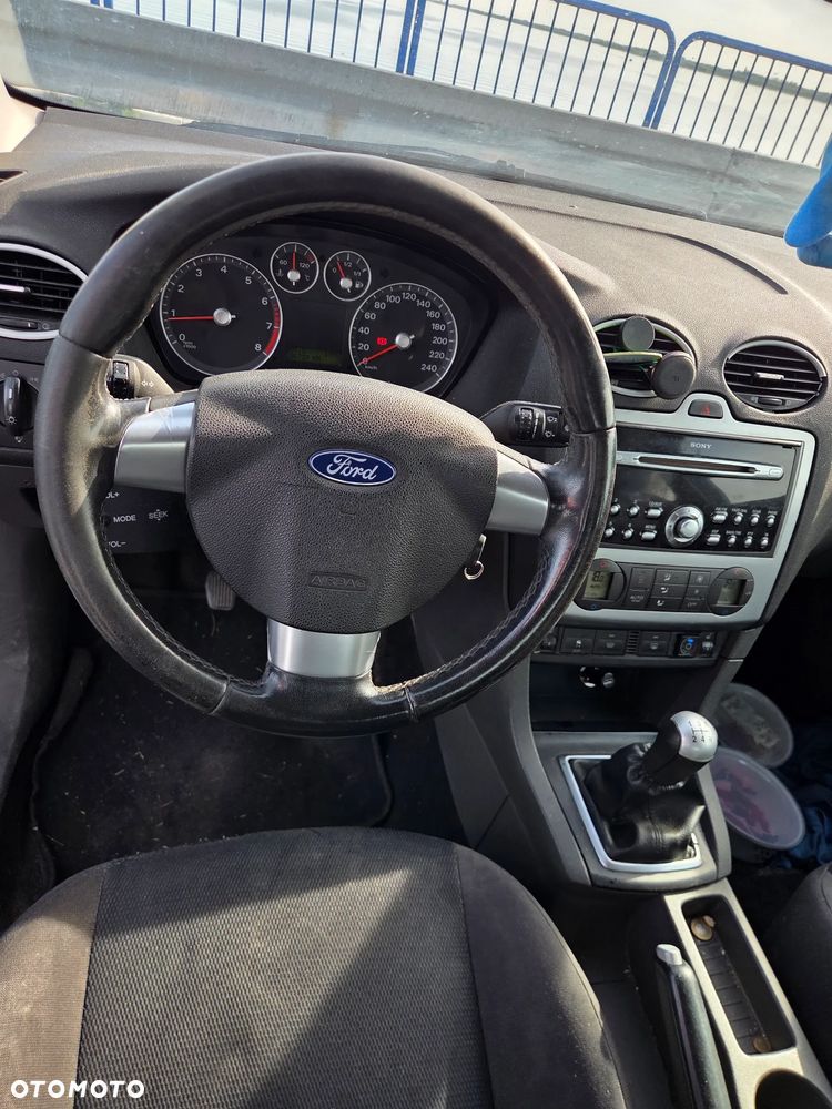 Ford Focus 2.0 Sport - 3