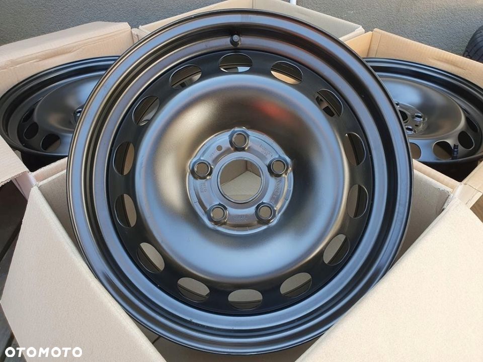 Felga stalowa 16cali VW Golf Passat Touran Caddy - 1