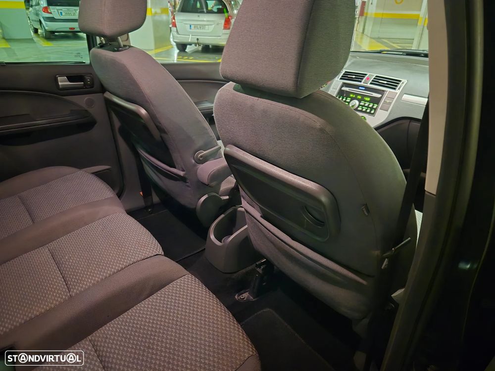 Ford Focus C-Max 1.6 TDCi Trend - 32