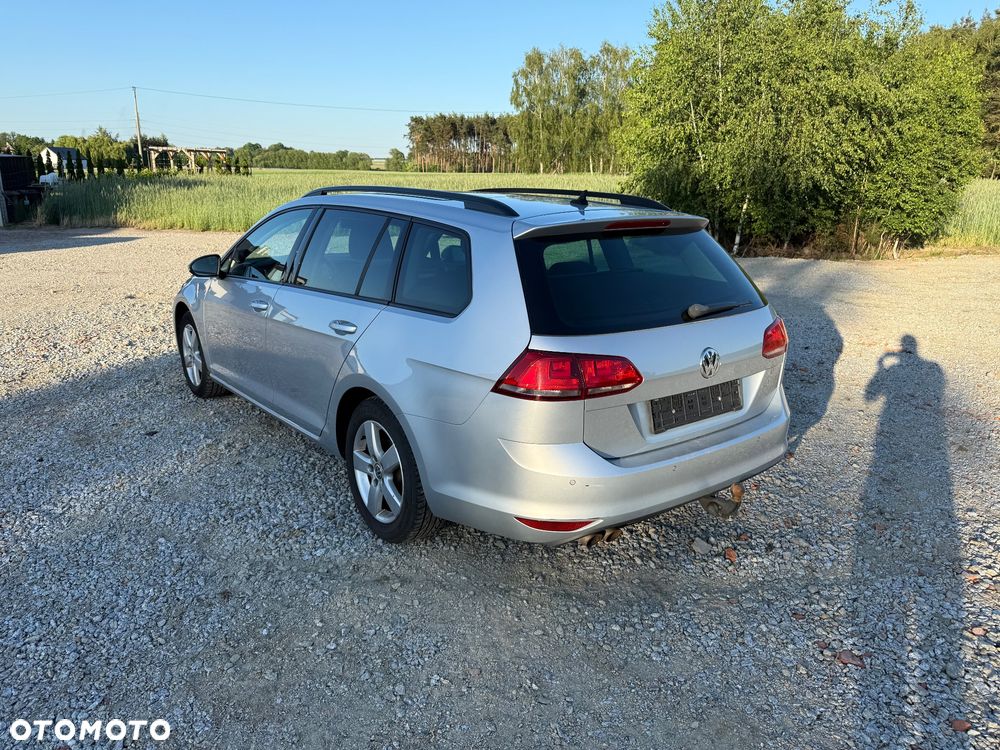 Volkswagen Golf - 4