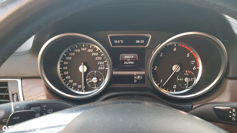 Mercedes-Benz GL - 18