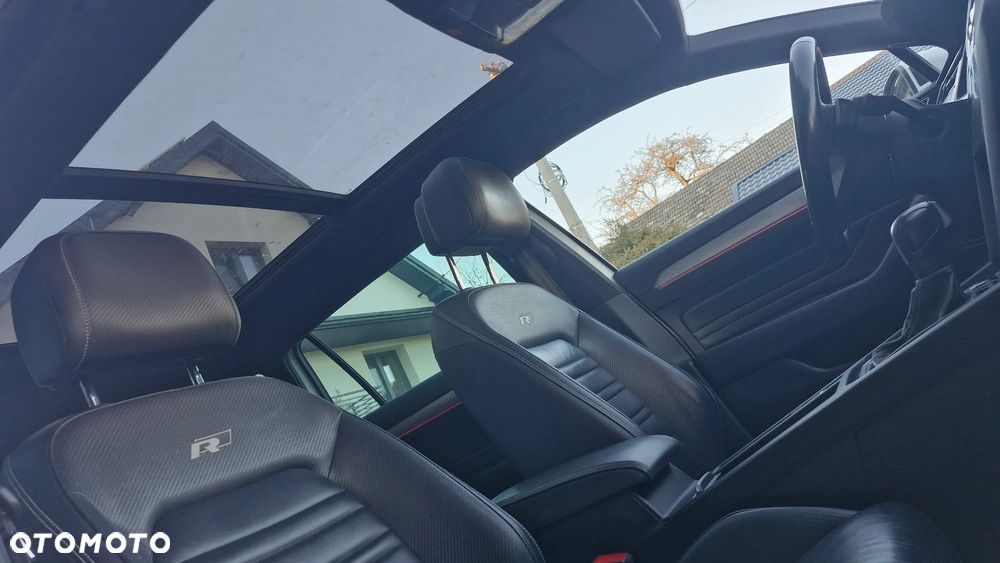 Volkswagen Passat 2.0 TSI OPF 4 Motion DSG Highline - 29