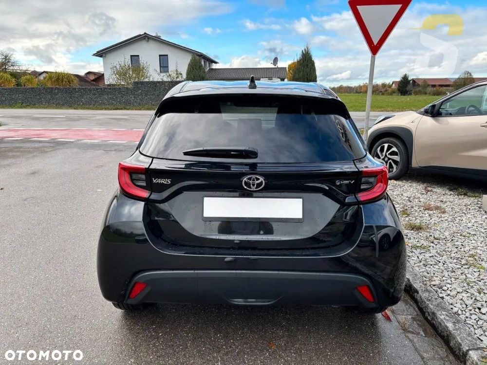 Toyota Yaris Hybrid 1.5 Style - 5