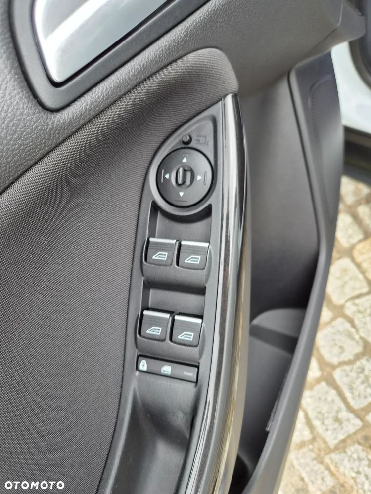 Ford Focus - 13
