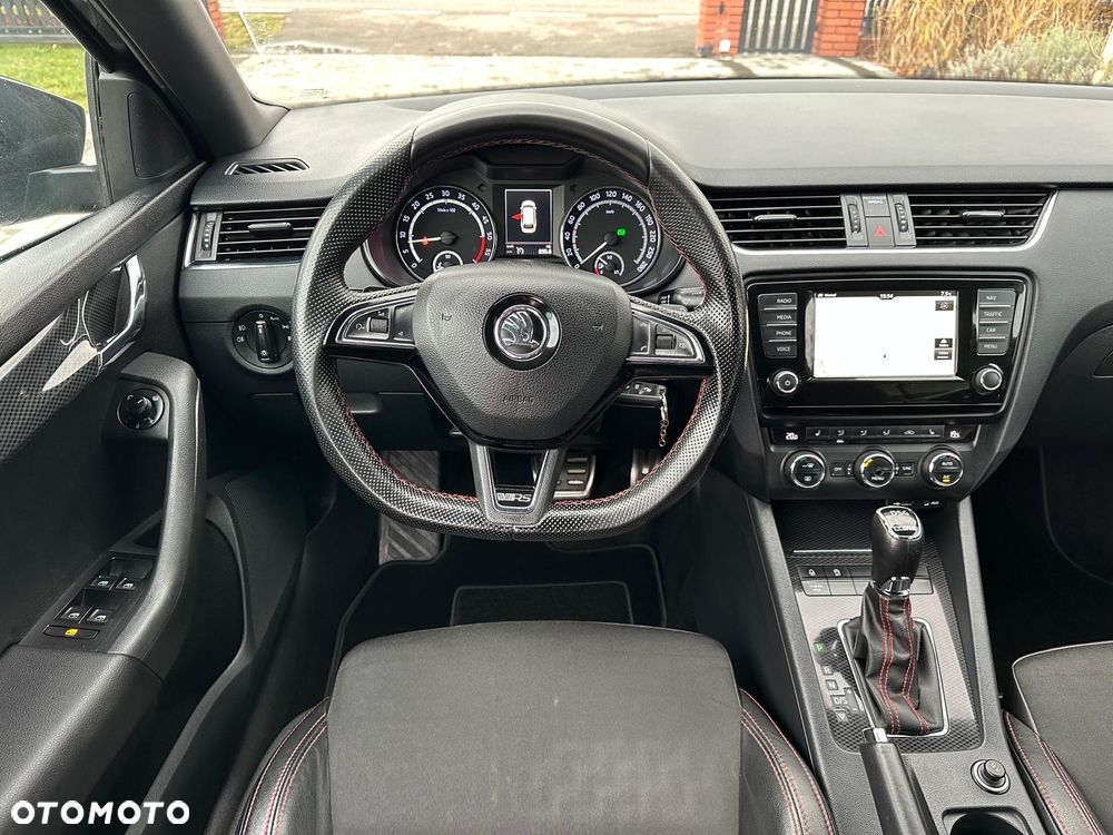 Skoda Octavia 2.0 TDI 4x4 DSG RS - 13