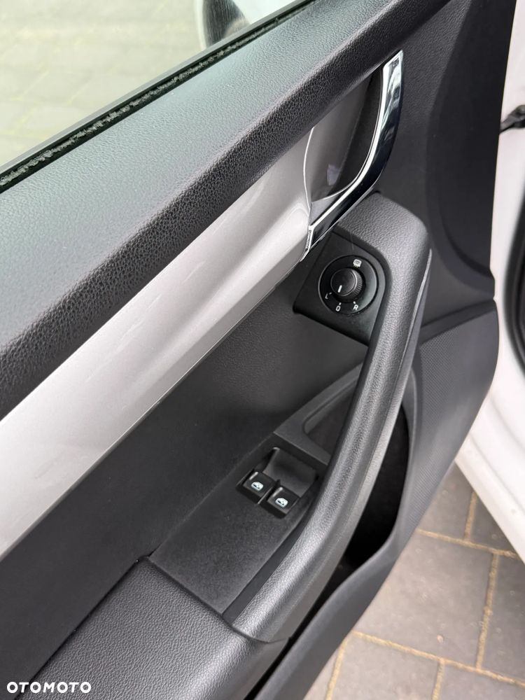 Skoda Octavia 1.6 TDI Elegance - 25