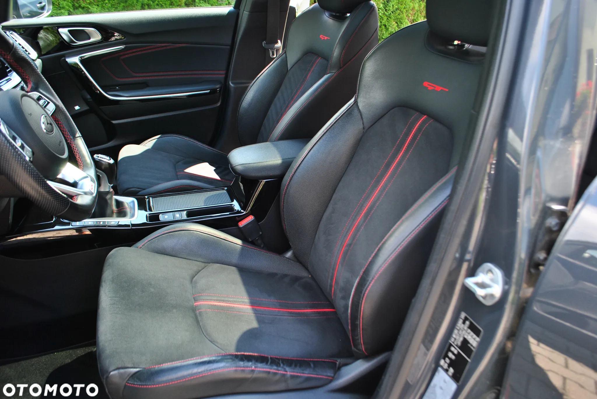 Kia ProCeed 1.6 T-GDI GT - 24