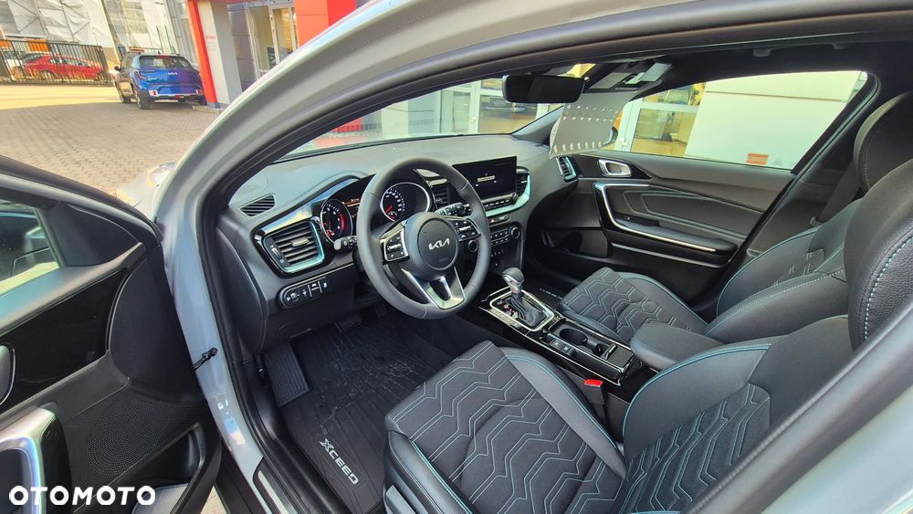 Kia XCeed 1.6 T-GDI Tribute DCT - 15