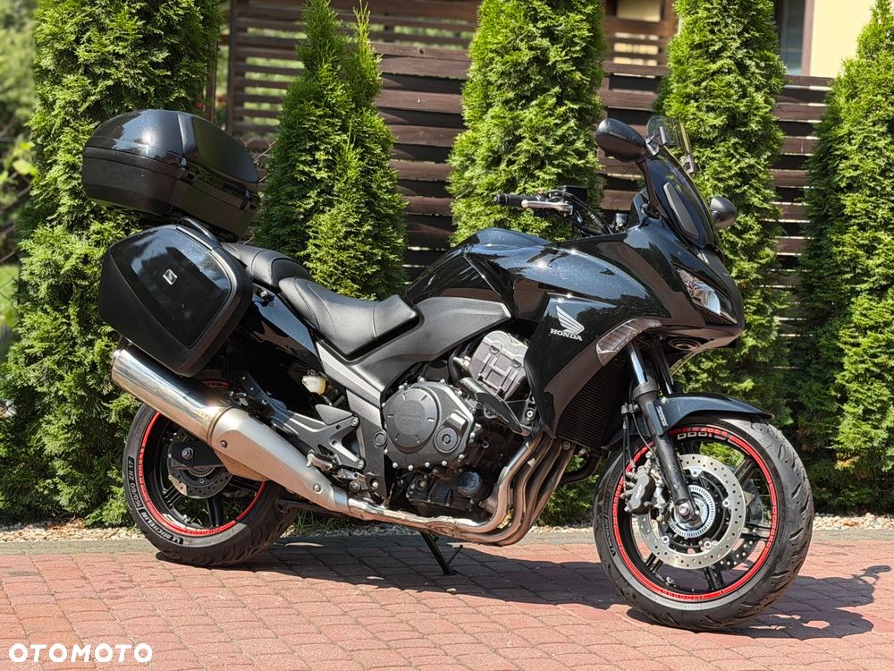 Honda CBF - 2