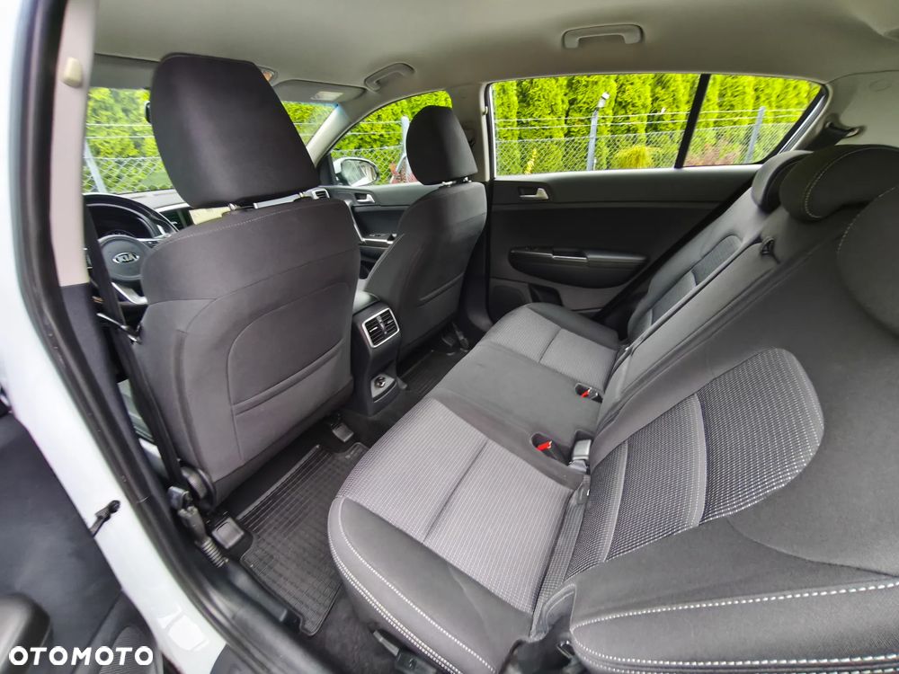 Kia Sportage 1.6 GDI 2WD DREAM-TEAM EDITION - 12