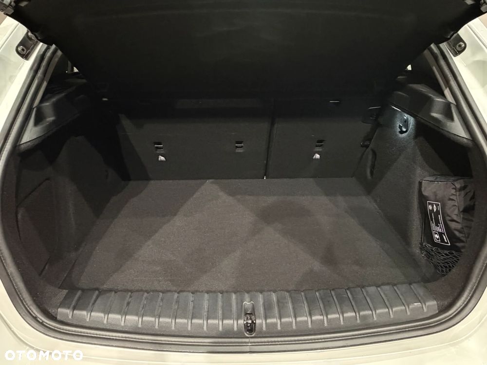 BMW Seria 1 118i Advantage - 12