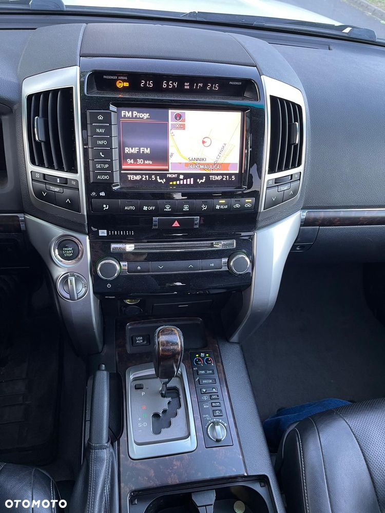 Toyota Land Cruiser LC 4.5 D-4D Prestige Executive 7os - 17