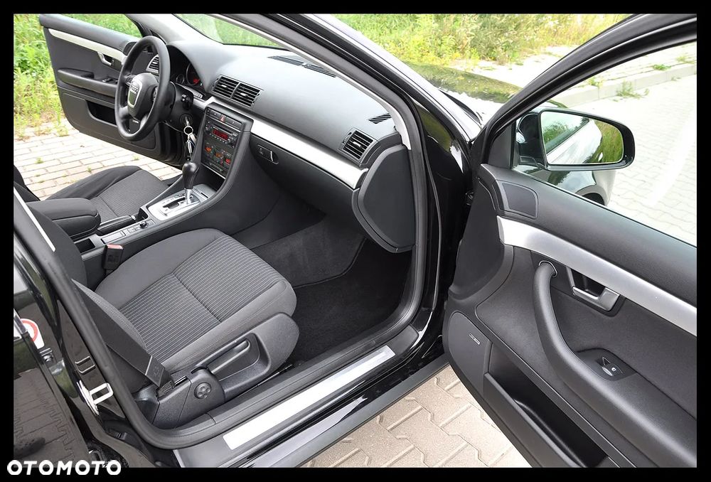 Audi A4 Avant 1.8 T multitronic - 28