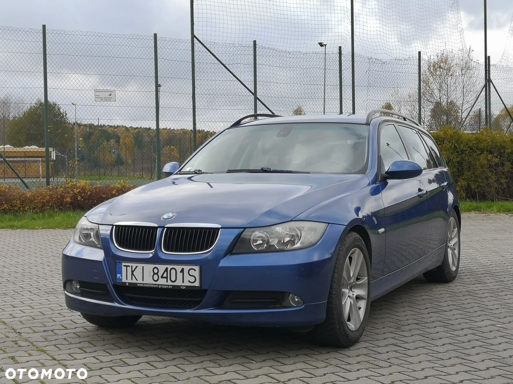 BMW Seria 3 320i Touring - 7