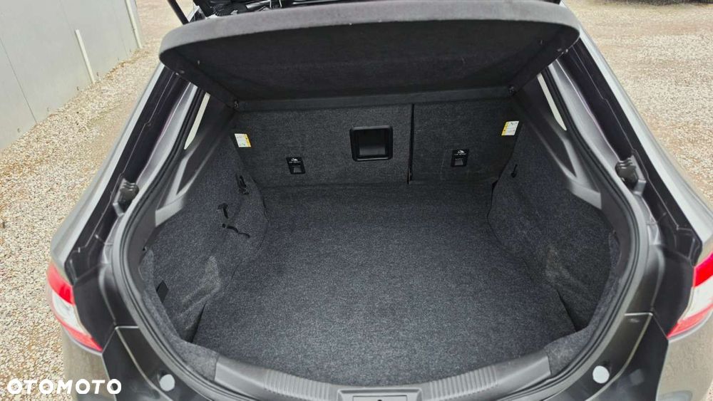 Ford Mondeo - 26