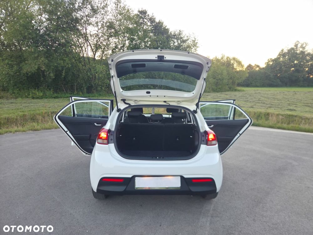 Kia Rio 1.2 Edition 7 - 25