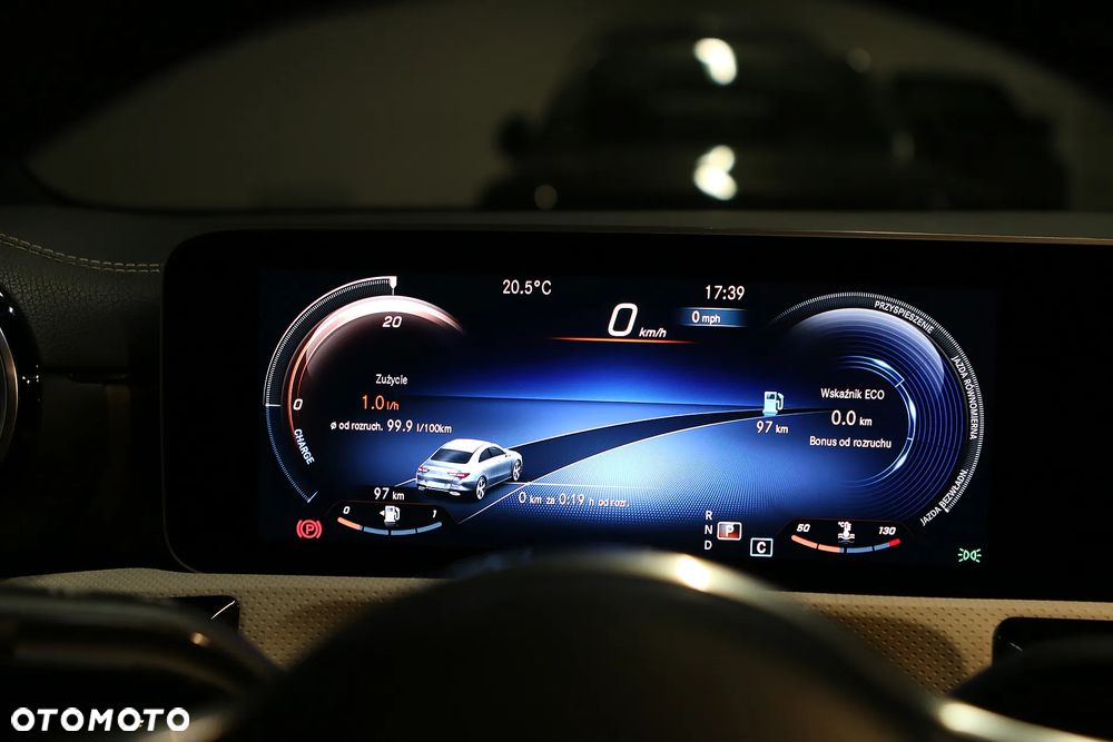 Mercedes-Benz CLA 250 4Matic 7G-DCT AMG Line - 27