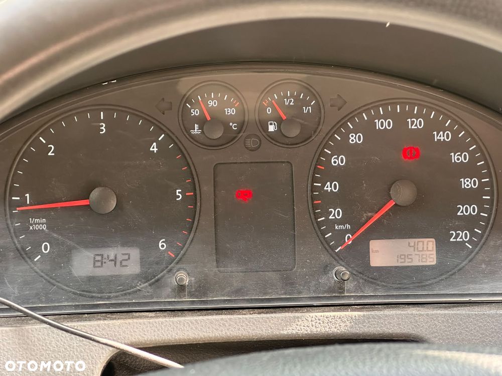 Volkswagen Transporter - 16