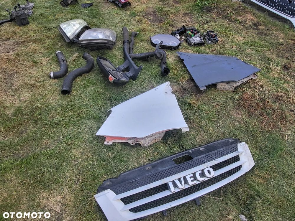 KL Iveco Daily IV 06- 2.3 3.0 Błotnik Atrapa Przewód Lampa Lusterko Zestaw Startowy 504121602