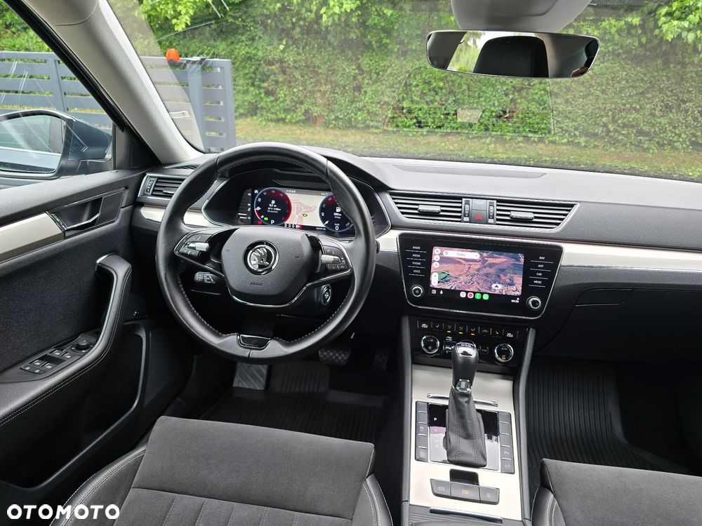 Skoda Superb 2.0 TDI SCR Style DSG - 8