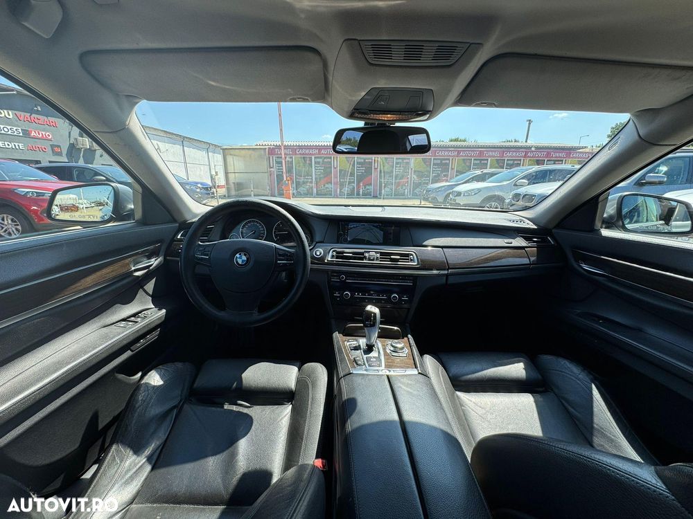 BMW Seria 7 730d Aut. - 6