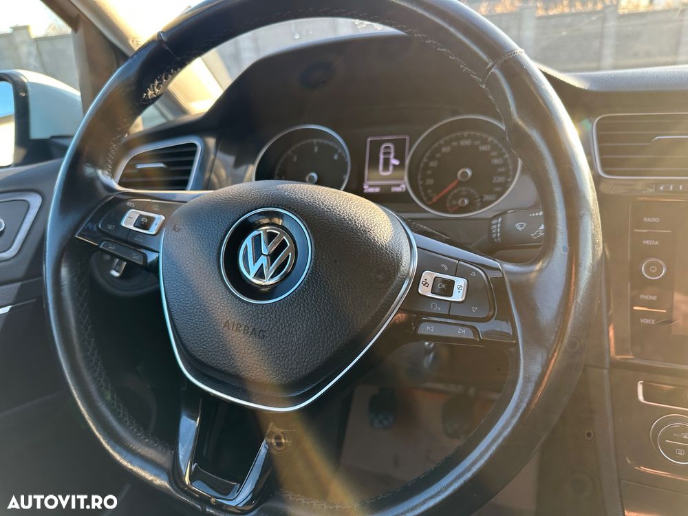 Volkswagen Golf 1.6 TDI 4Motion BlueMotion Technology Allstar - 6