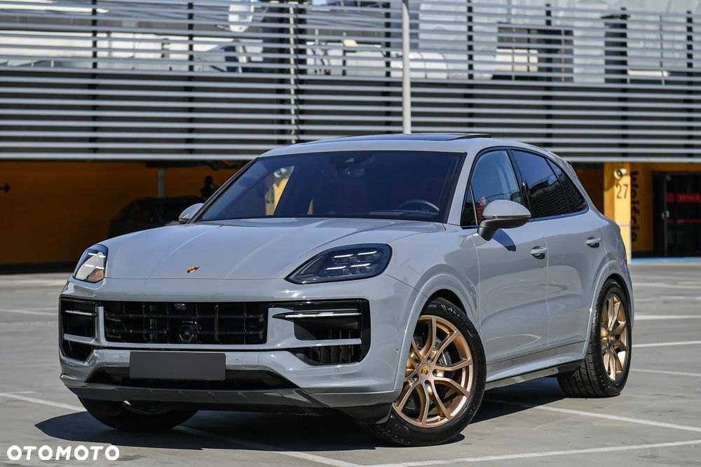 Porsche Cayenne Tiptronic S - 13