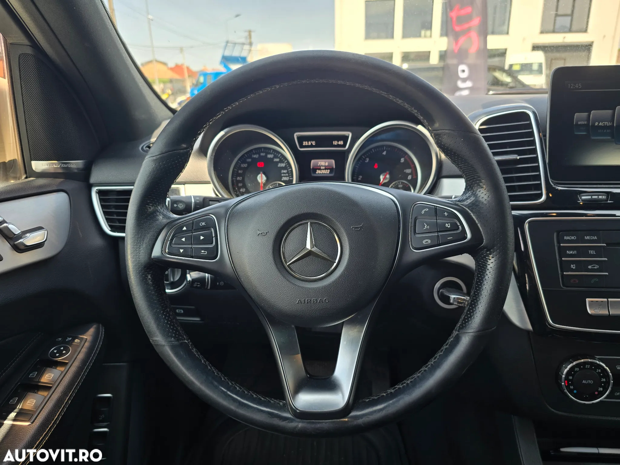 Mercedes-Benz GLE 350 d 4Matic 9G-TRONIC - 14