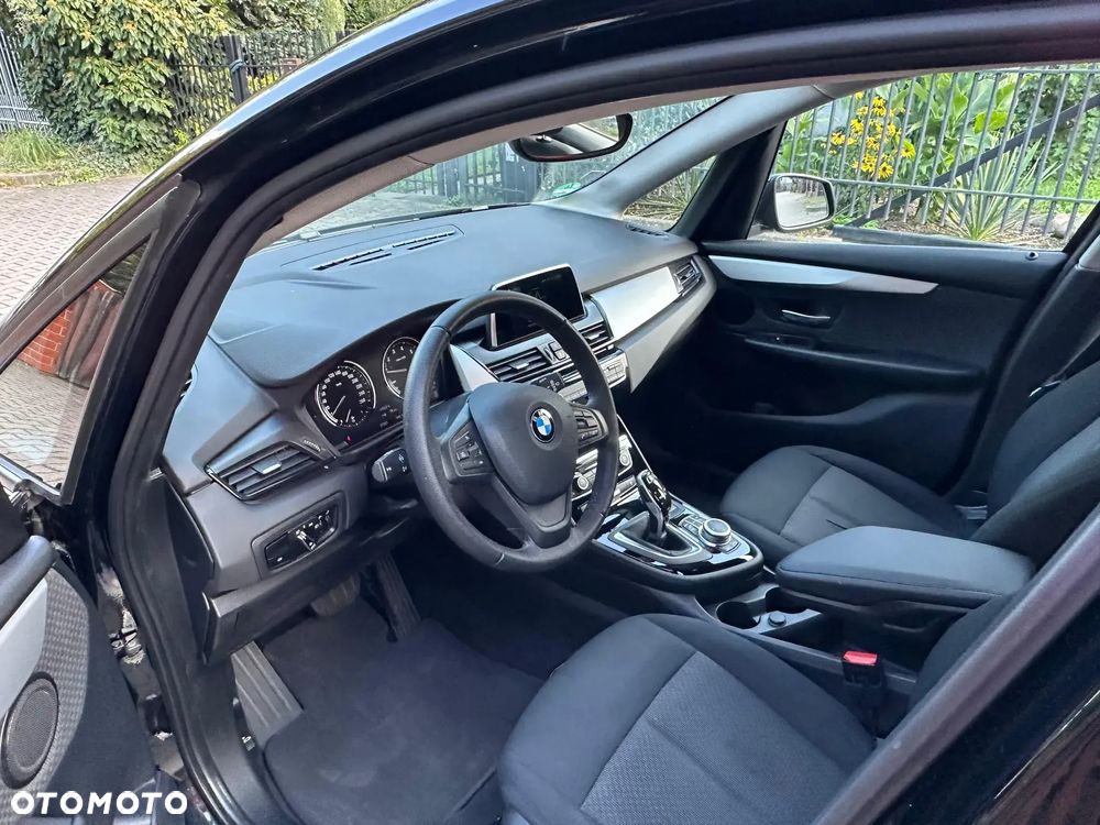 BMW Seria 2 218i Advantage - 17
