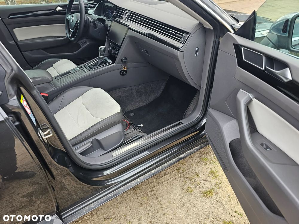 Volkswagen Arteon 2.0 TDI SCR Elegance DSG - 31