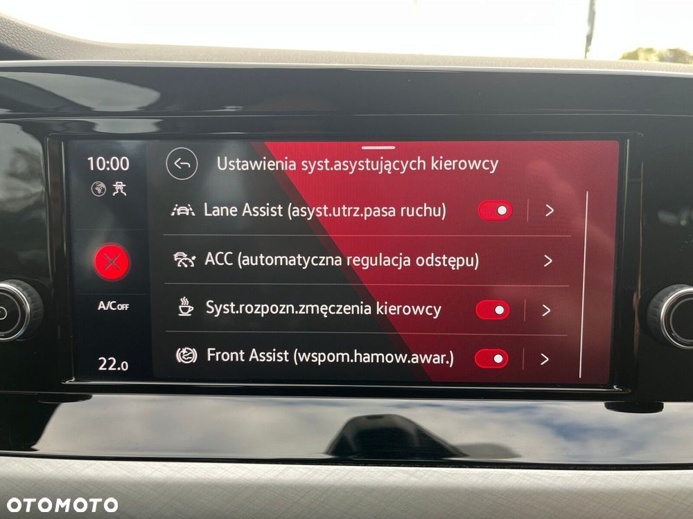 Volkswagen Golf Variant ver-viii-2-0-tdi-life-dsg - 32