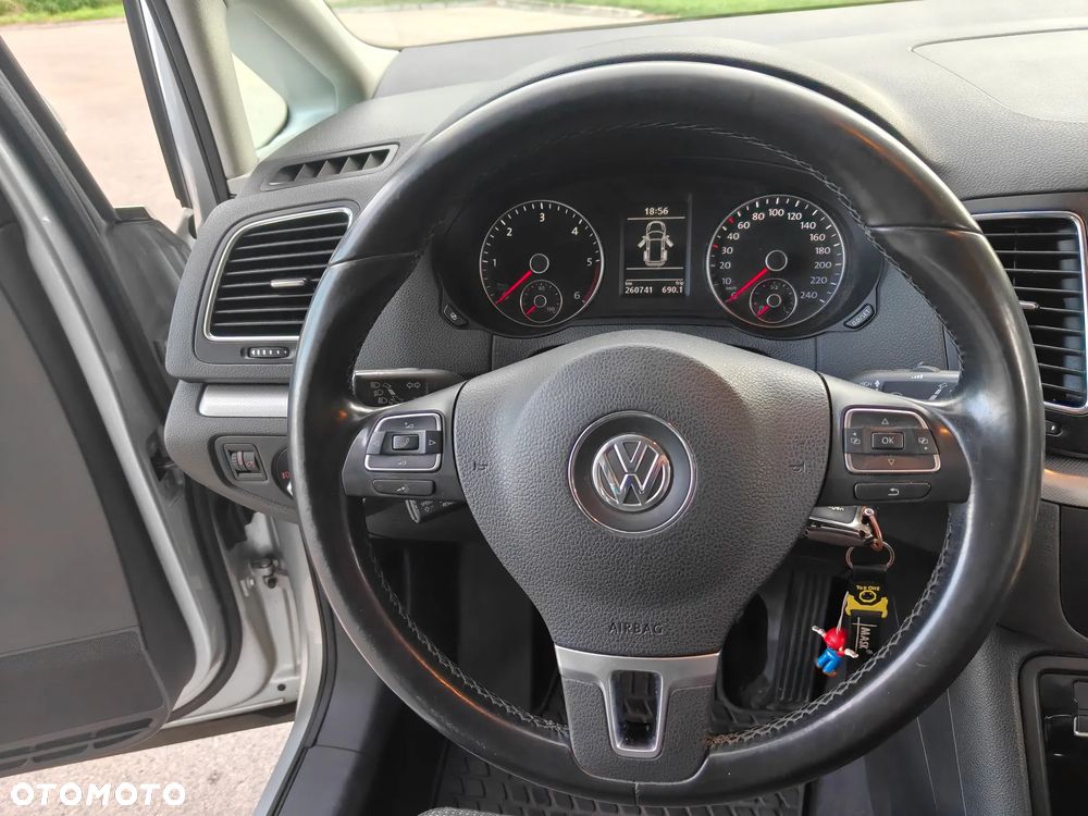 Volkswagen Sharan 2.0 TDI Comfortline - 12