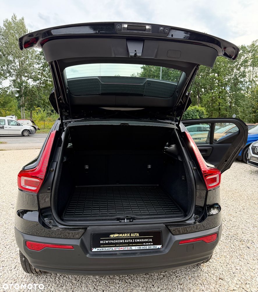 Volvo XC 40 T3 Momentum - 13