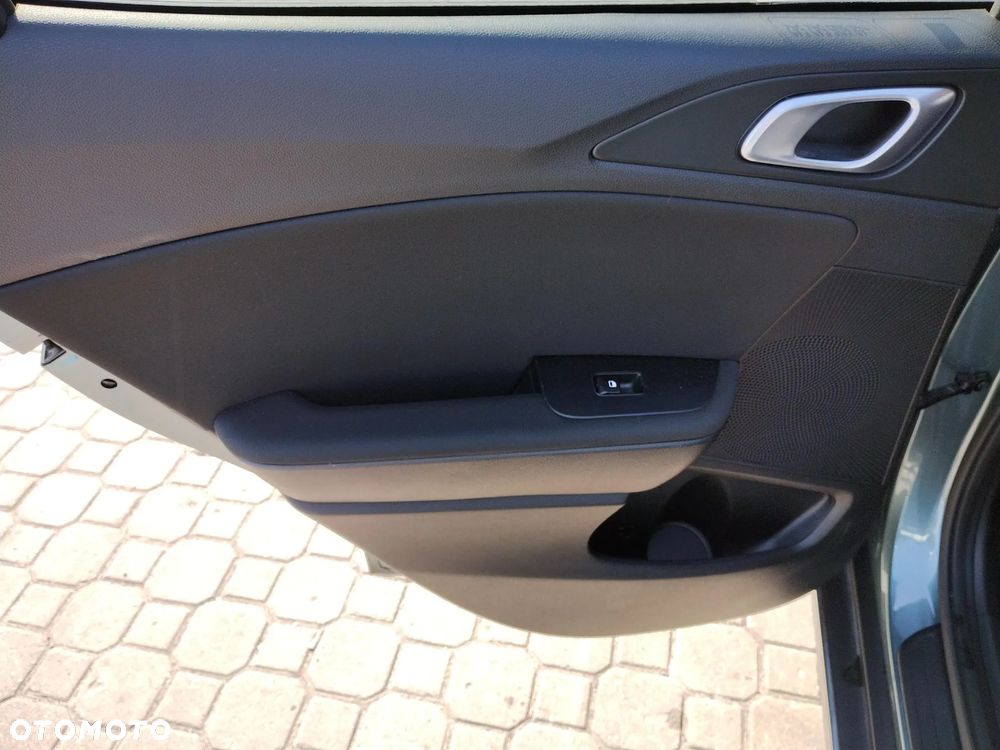 Kia XCeed 1.5 T-GDI M DCT - 27