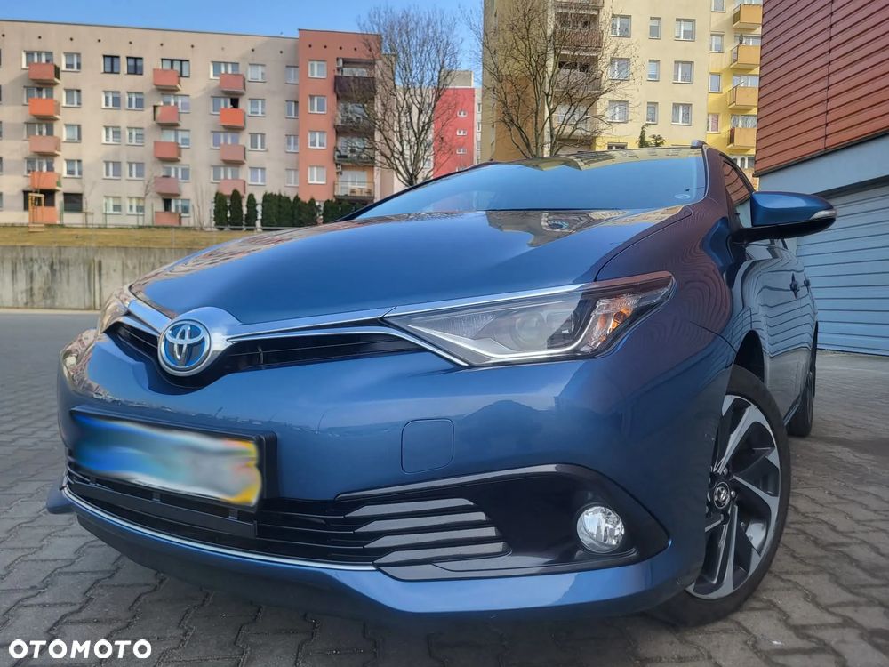 Toyota Auris - 4