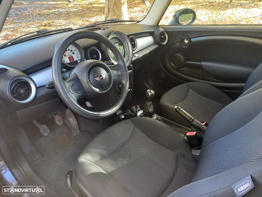 MINI Clubman One D - 7