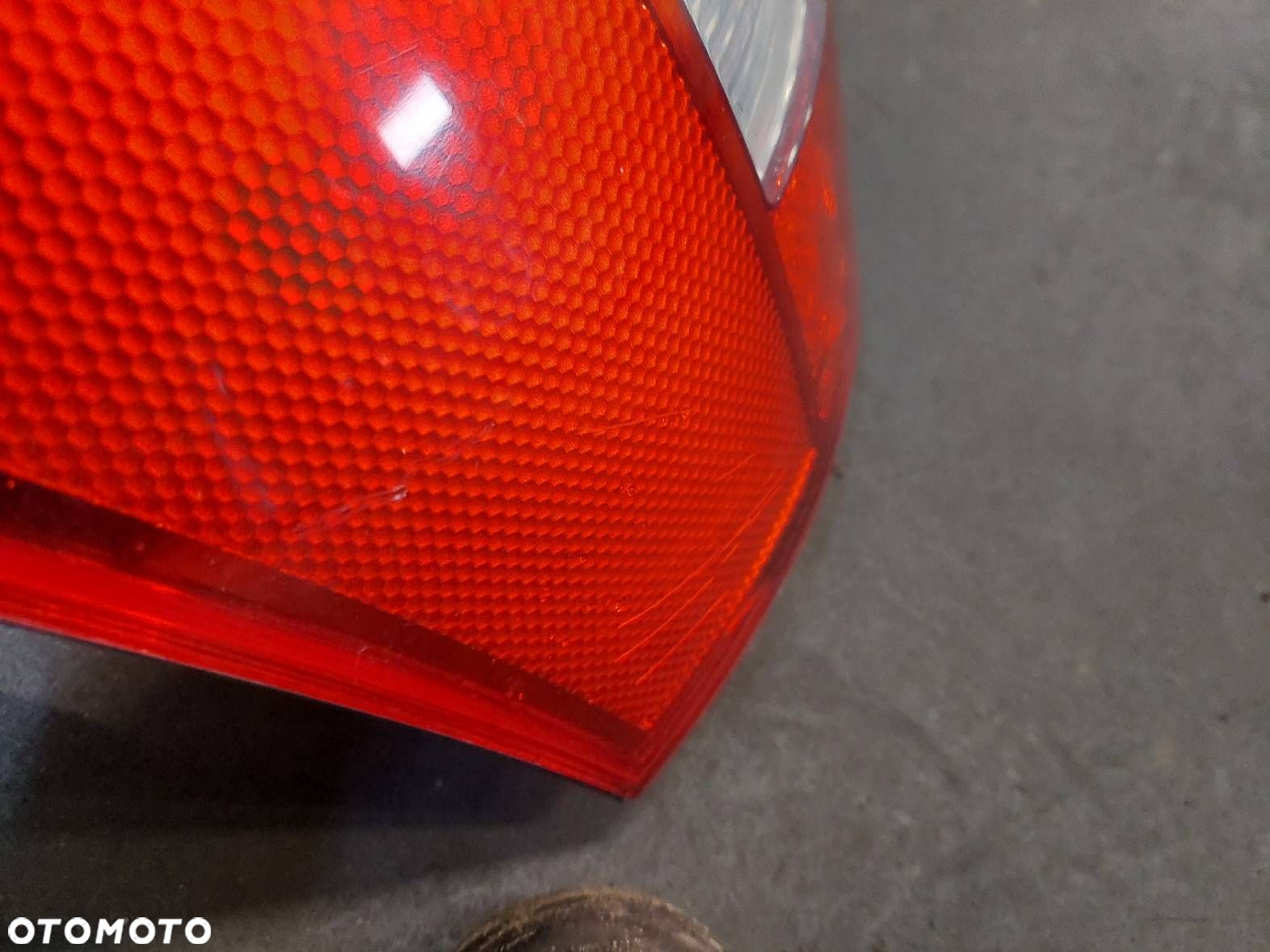 KOMPLETNY TYŁ KLAPA BAGAŻNIKA ZDERZAK TYŁ LAMPY AUDI A4 B6 KOMBI LX7Z - 4