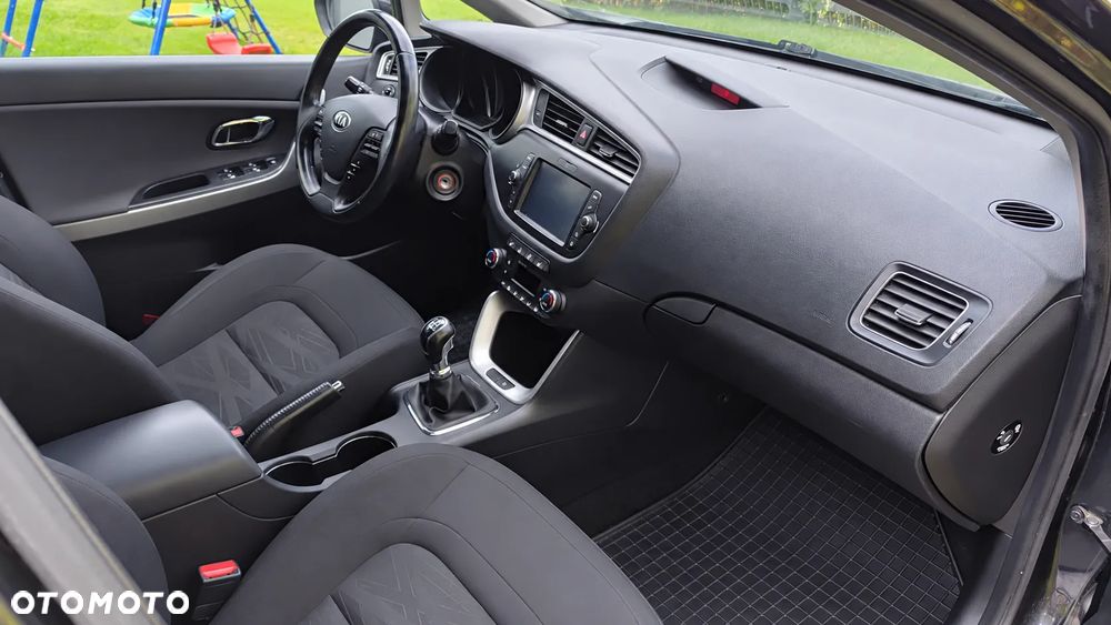 Kia Ceed 1.4 CRDi M - 9