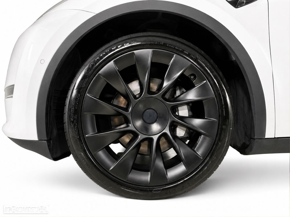 Tesla Model Y Long Range Tração Integral - 20