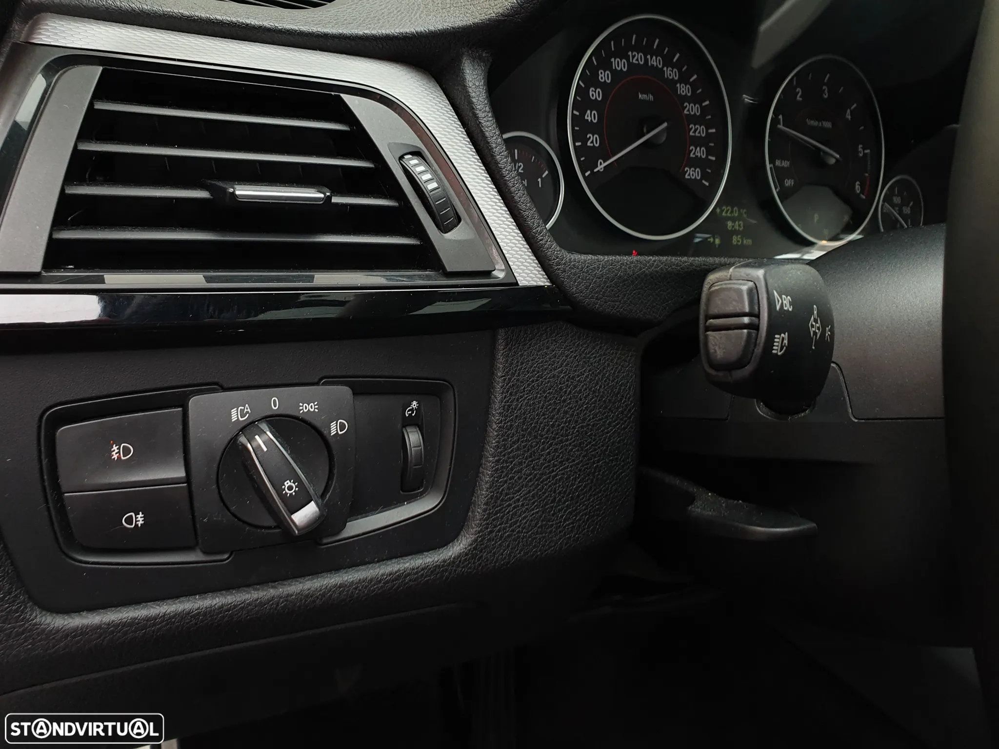 BMW 320 d Touring Auto Pack M - 7