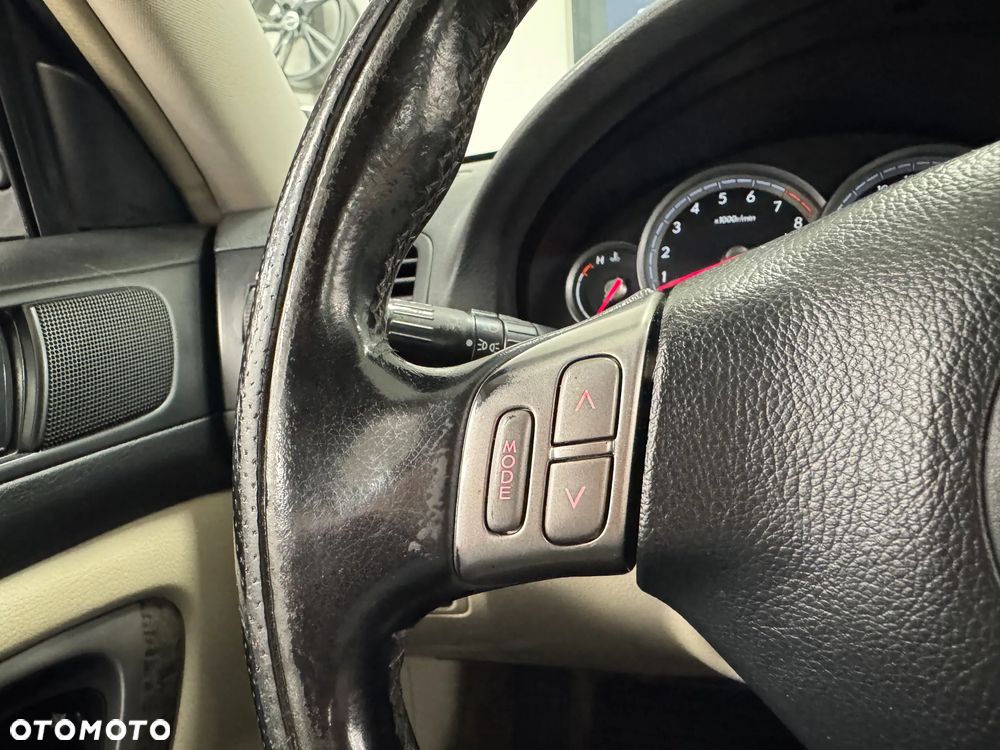 Subaru Outback 3.0R Automatik Exclusive - 18