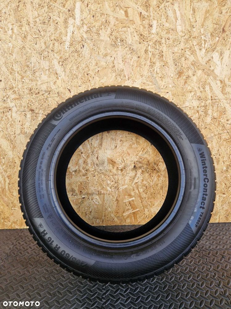 Opona zimowa 205/60/16 Continental WinterContact TS850P - 3