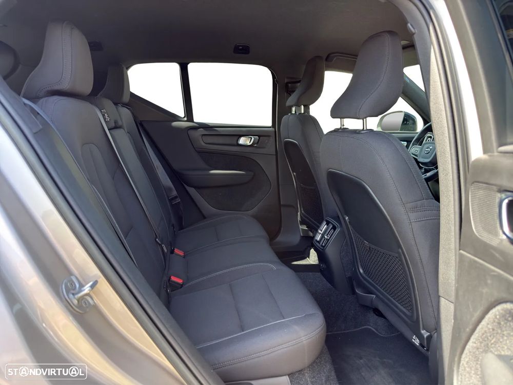 Volvo XC 40 Recharge 69 kWh Single Motor Plus - 17